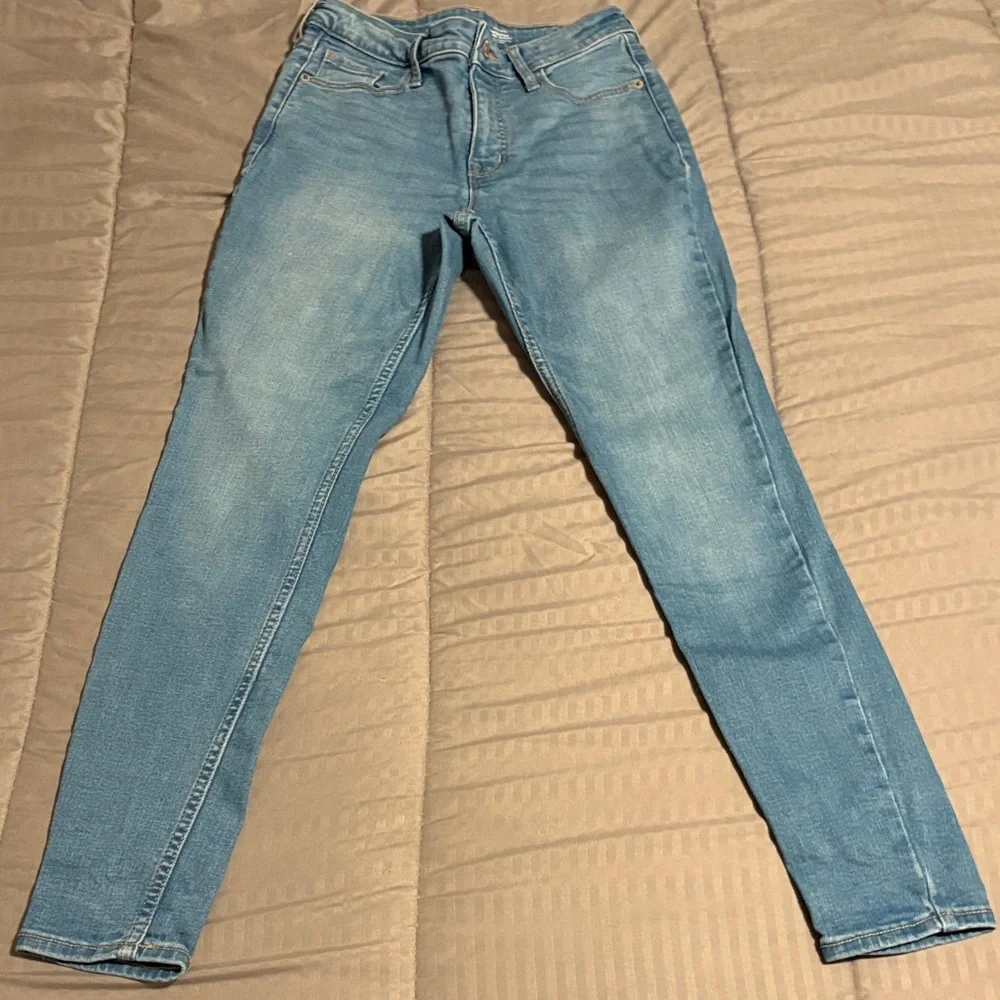 OLD NAVY High-Rise Rockstar Super Skinny Size 4 - Picture 2 of 9